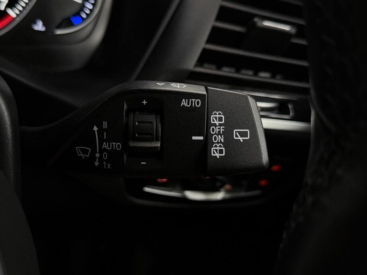 BMW X3 thumbnail Misc Controls