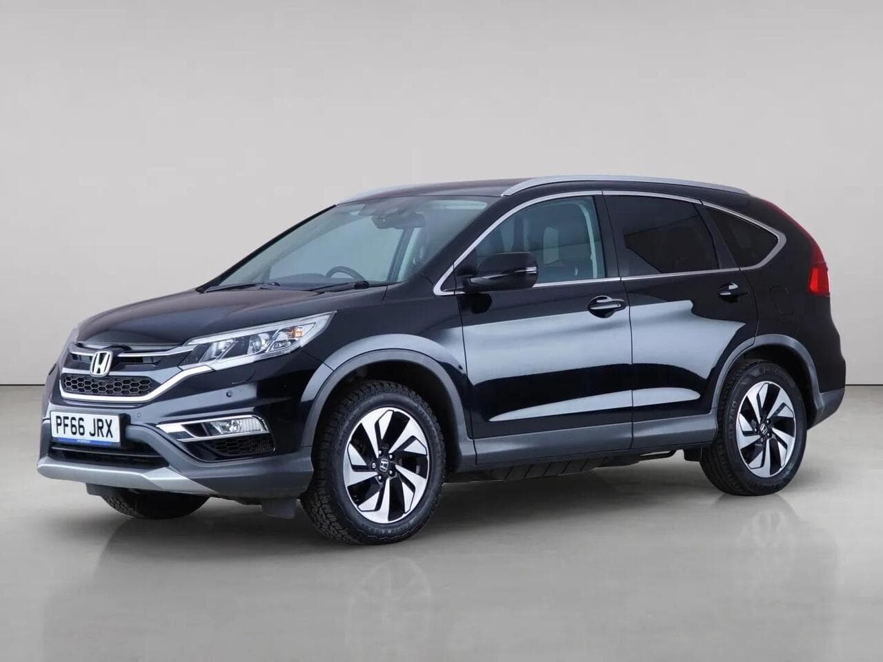 Honda CR-V thumbnail Front Left