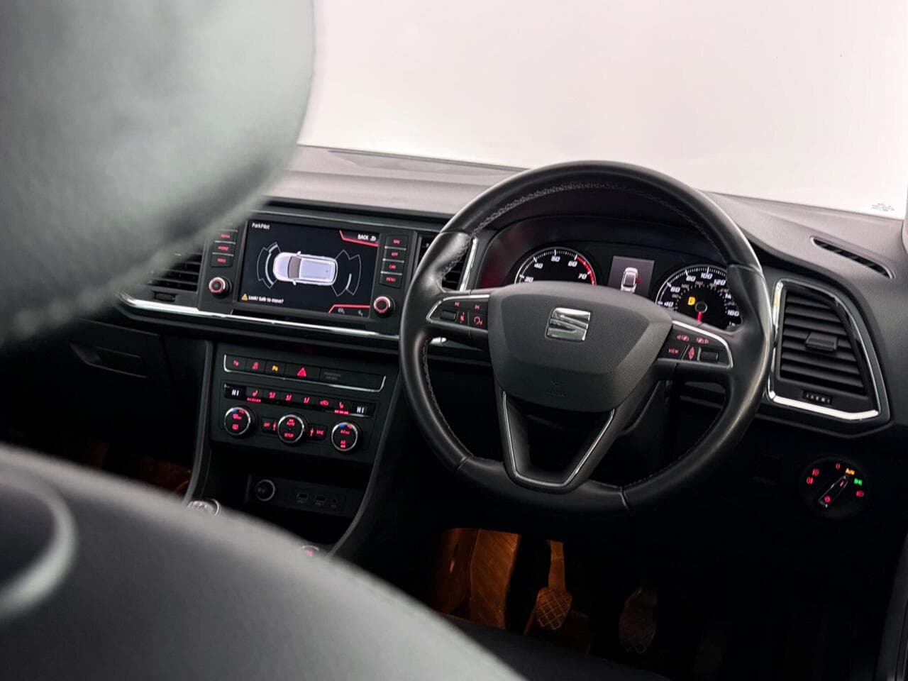 SEAT Ateca thumbnail Steering Wheel