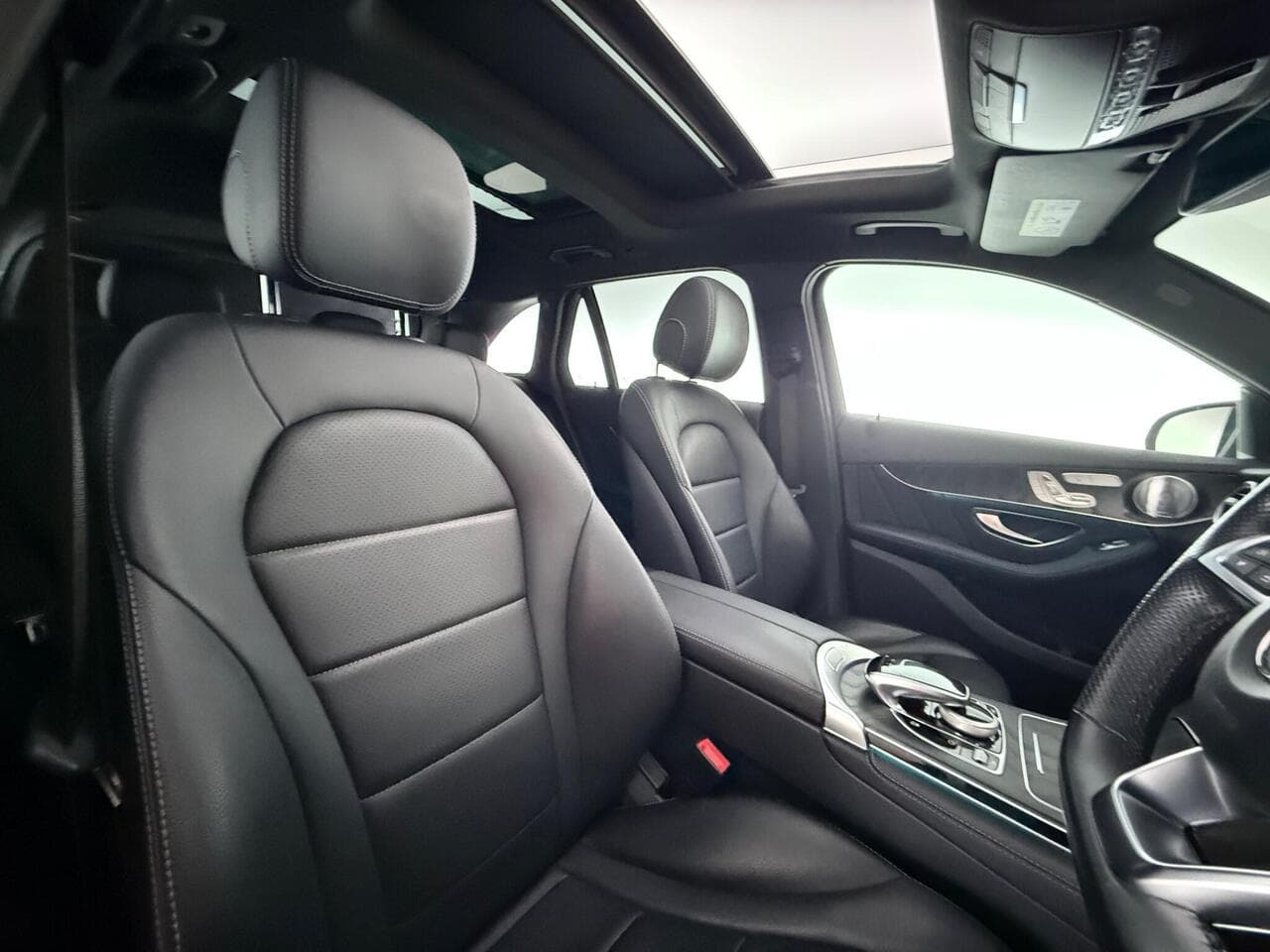 Mercedes-Benz GLC thumbnail Seat Driver