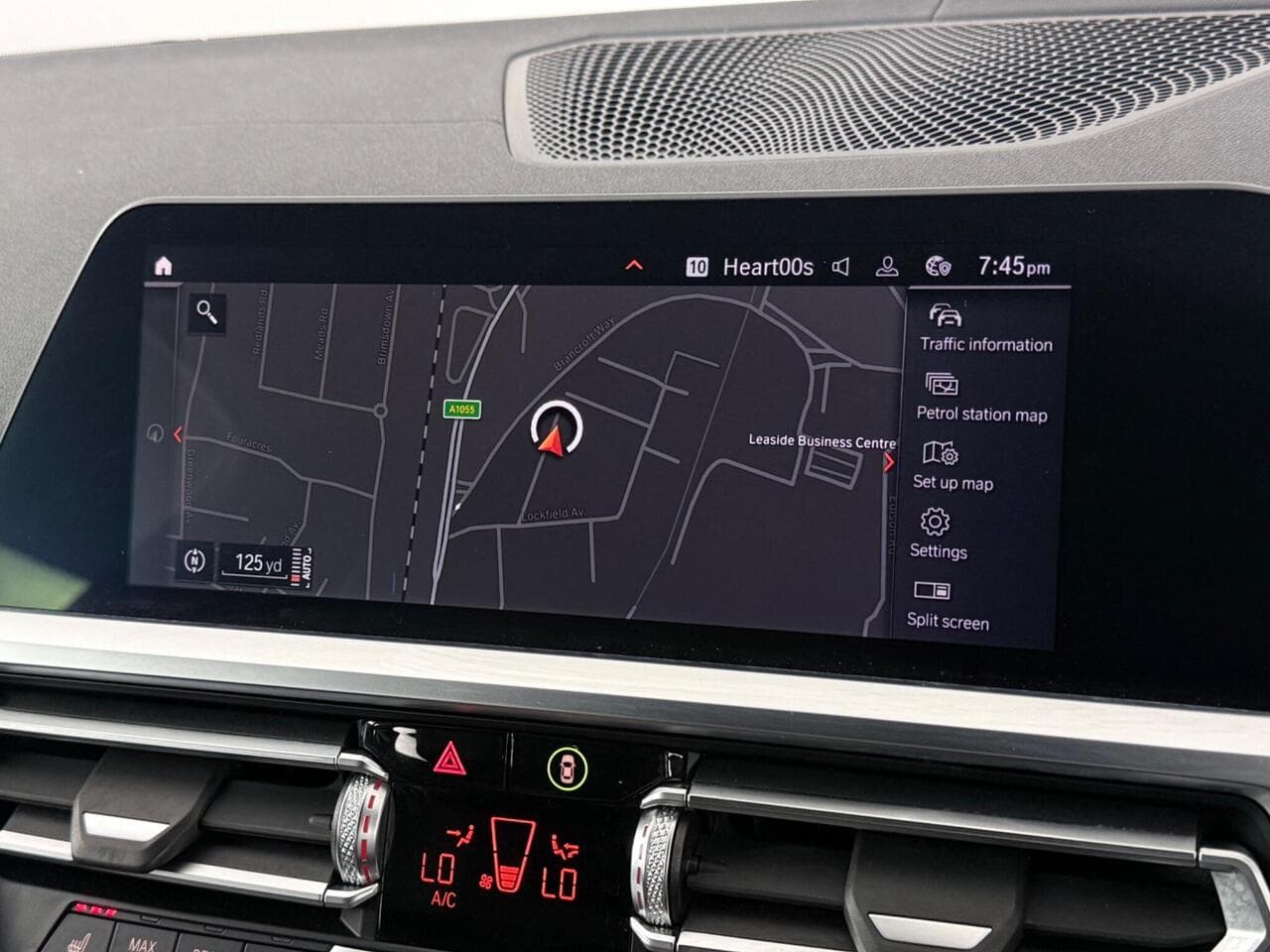 BMW 4 Series thumbnail Infotainment System