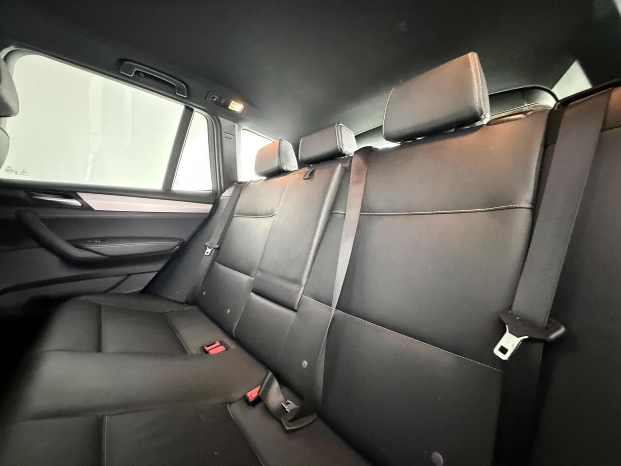 BMW X3 thumbnail Seats Rear