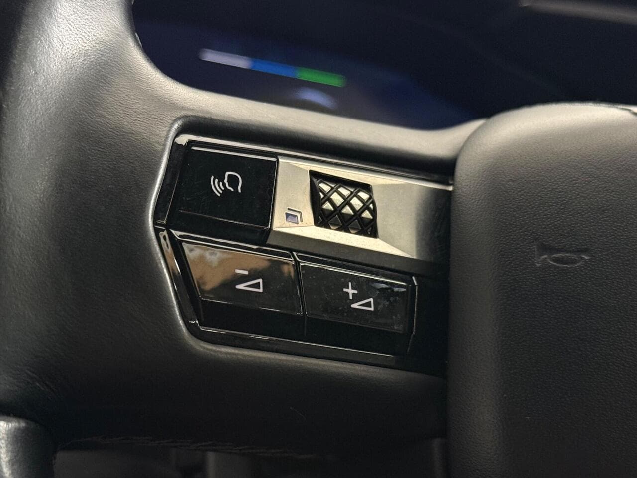 DS AUTOMOBILES DS 7 CROSSBACK thumbnail Misc Controls