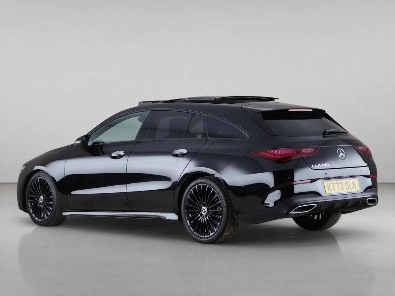 Mercedes-Benz CLA thumbnail Rear Left