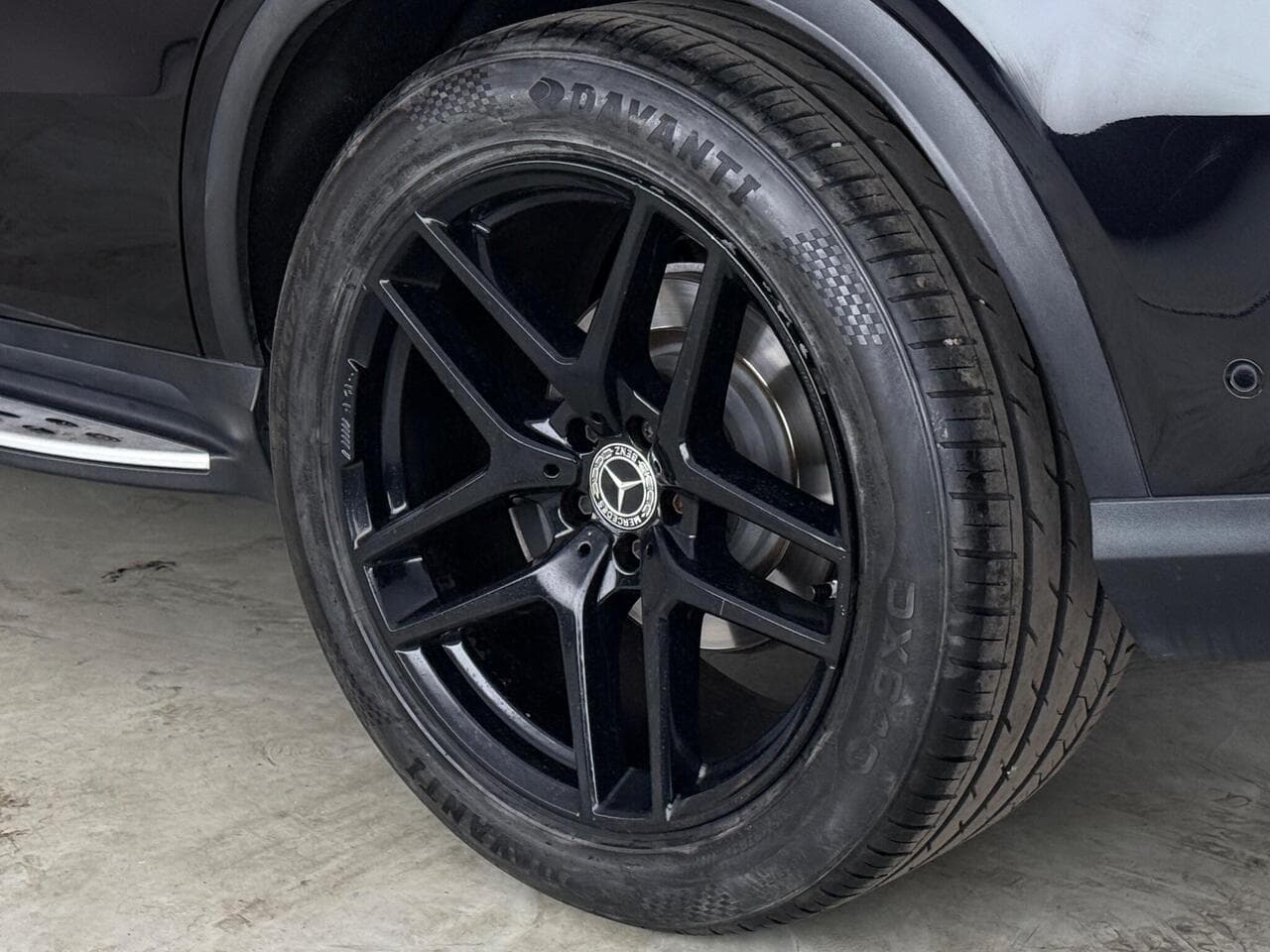 Mercedes-Benz GLE thumbnail Wheel