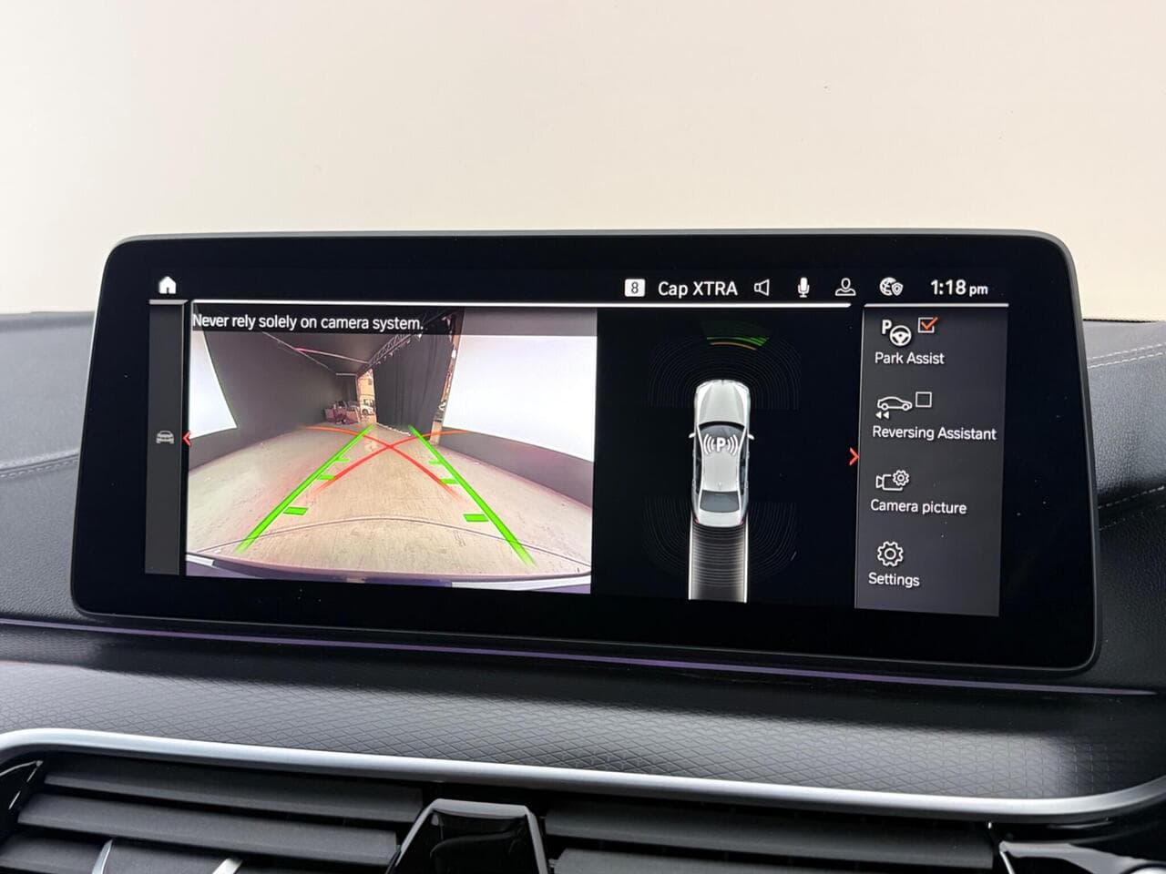 BMW 5 Series thumbnail Infotainment System