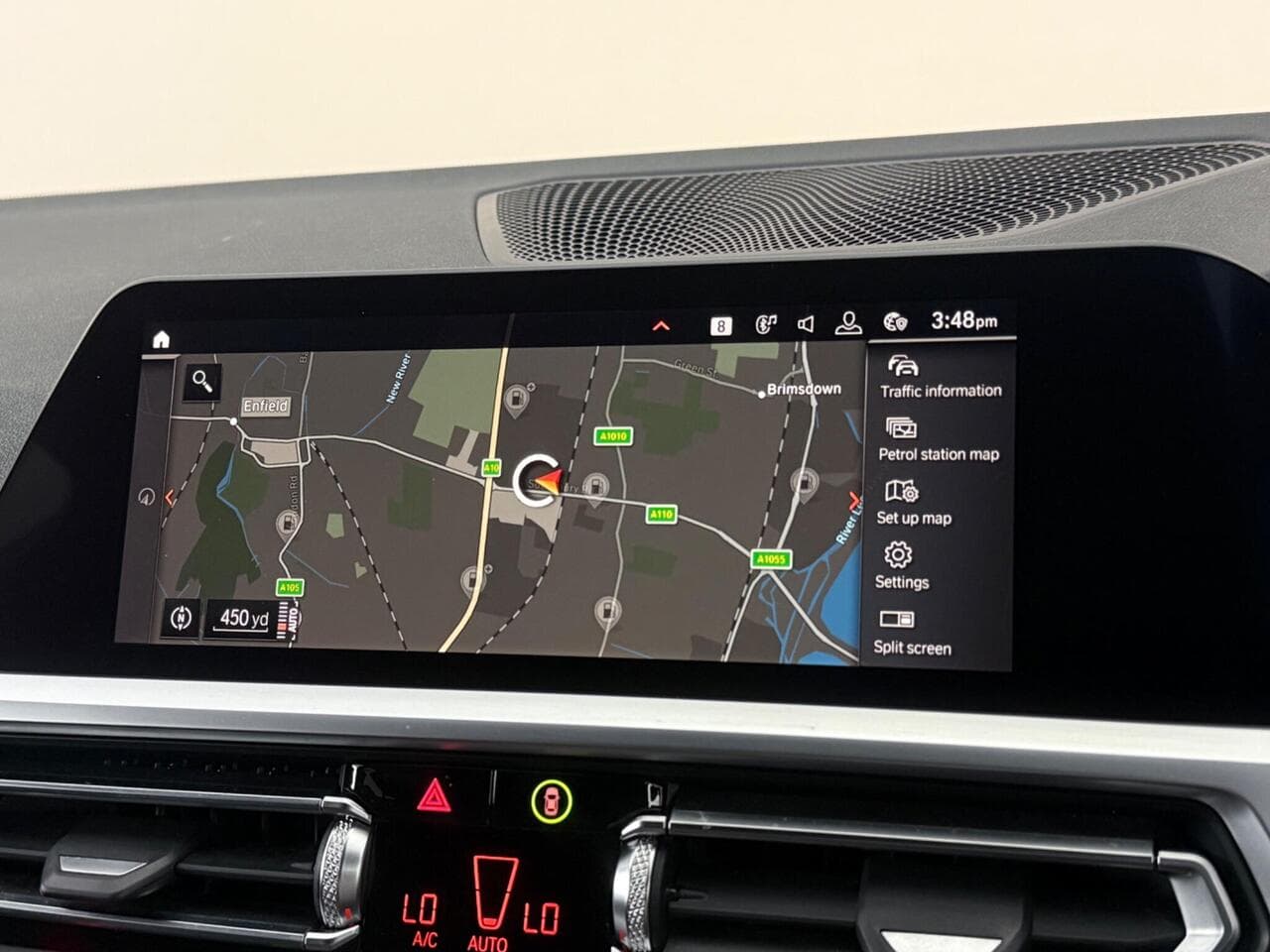 BMW 3 Series thumbnail Infotainment System