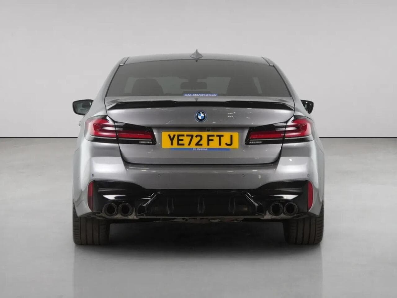 BMW 5 Series thumbnail Rear