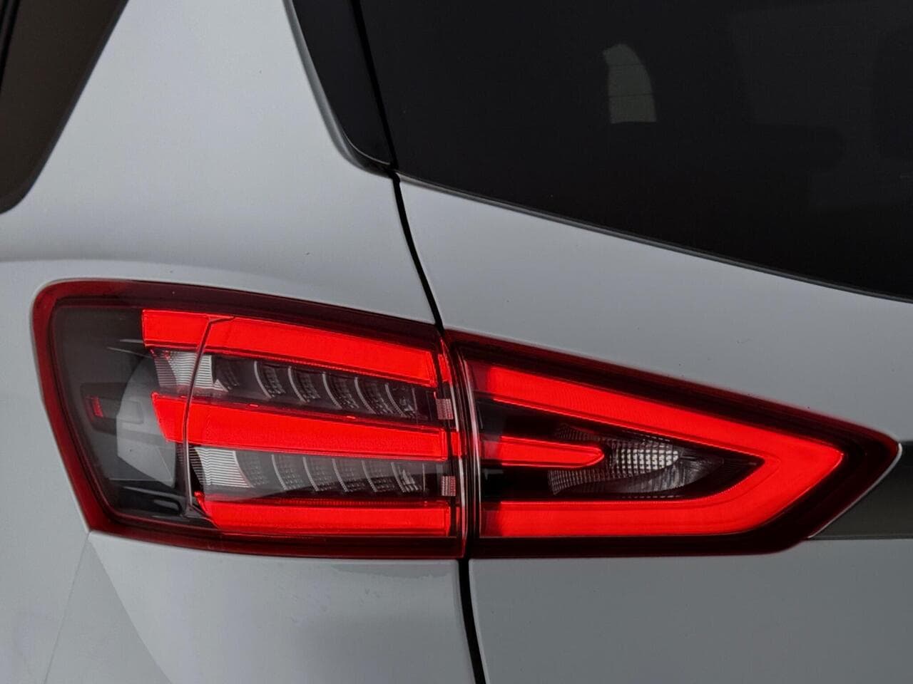 Ford S-Max thumbnail Lights Rear