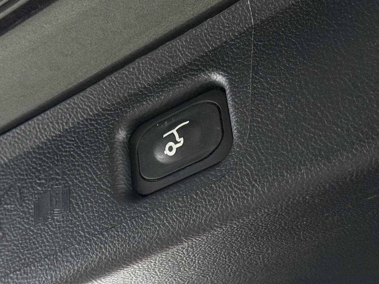 Ford S-Max thumbnail Misc Controls