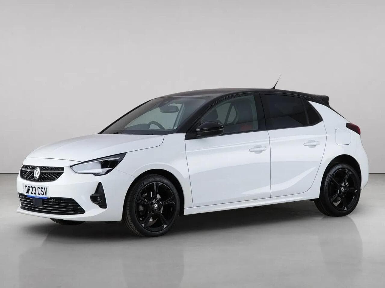 Vauxhall Corsa thumbnail Front Left