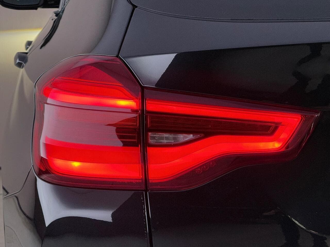 BMW X3 thumbnail Lights Rear
