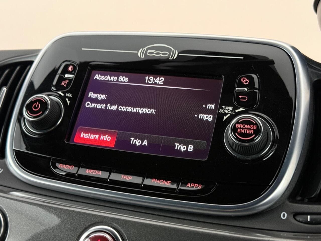 Abarth 595 thumbnail Infotainment System