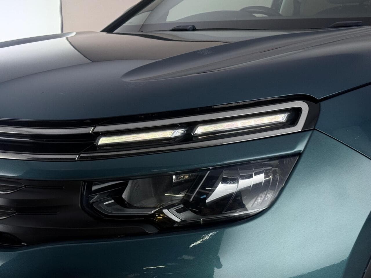 Citroen C5 Aircross thumbnail Lights Front