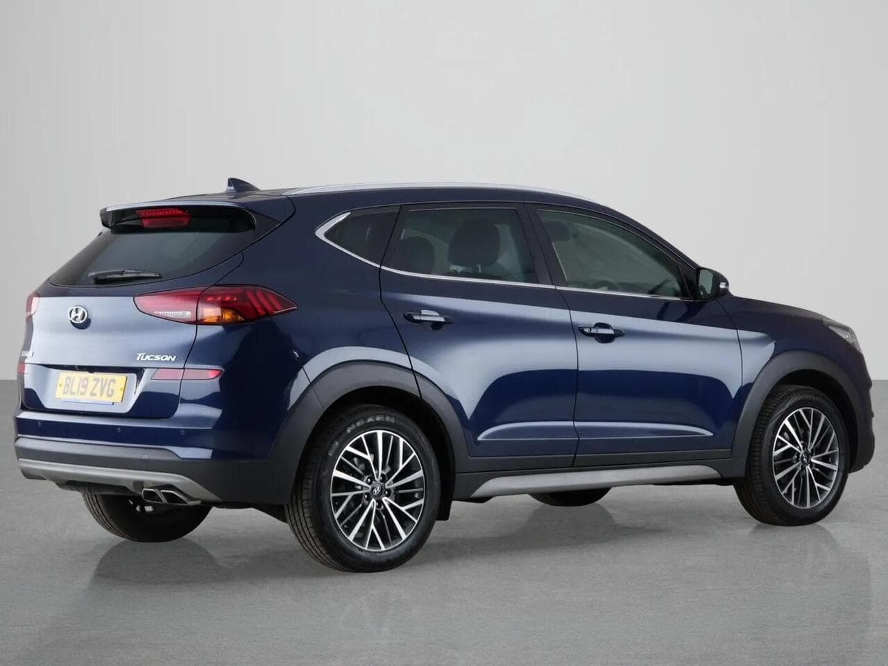 Hyundai TUCSON thumbnail Rear Right