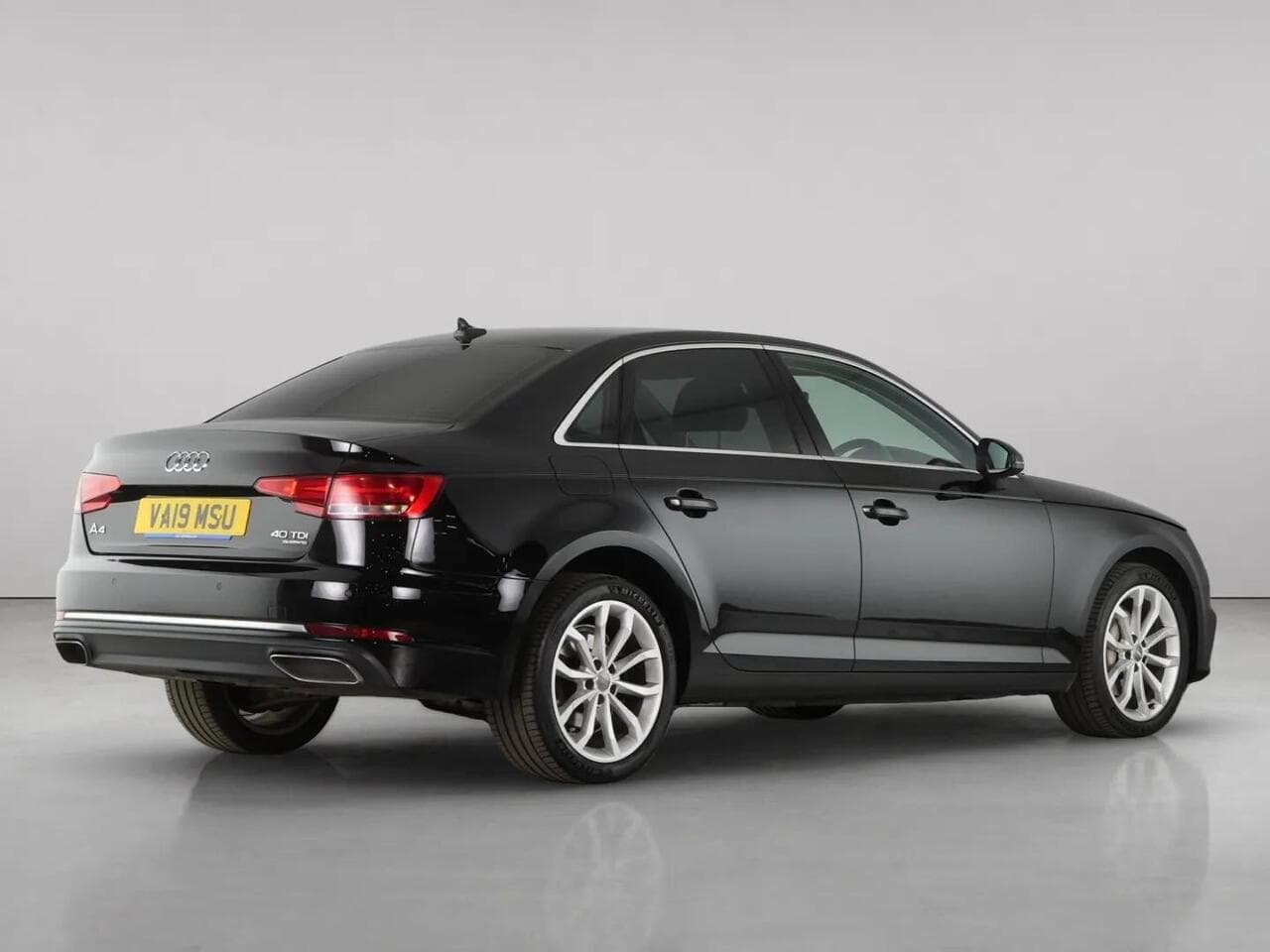 Audi A4 thumbnail Rear Right