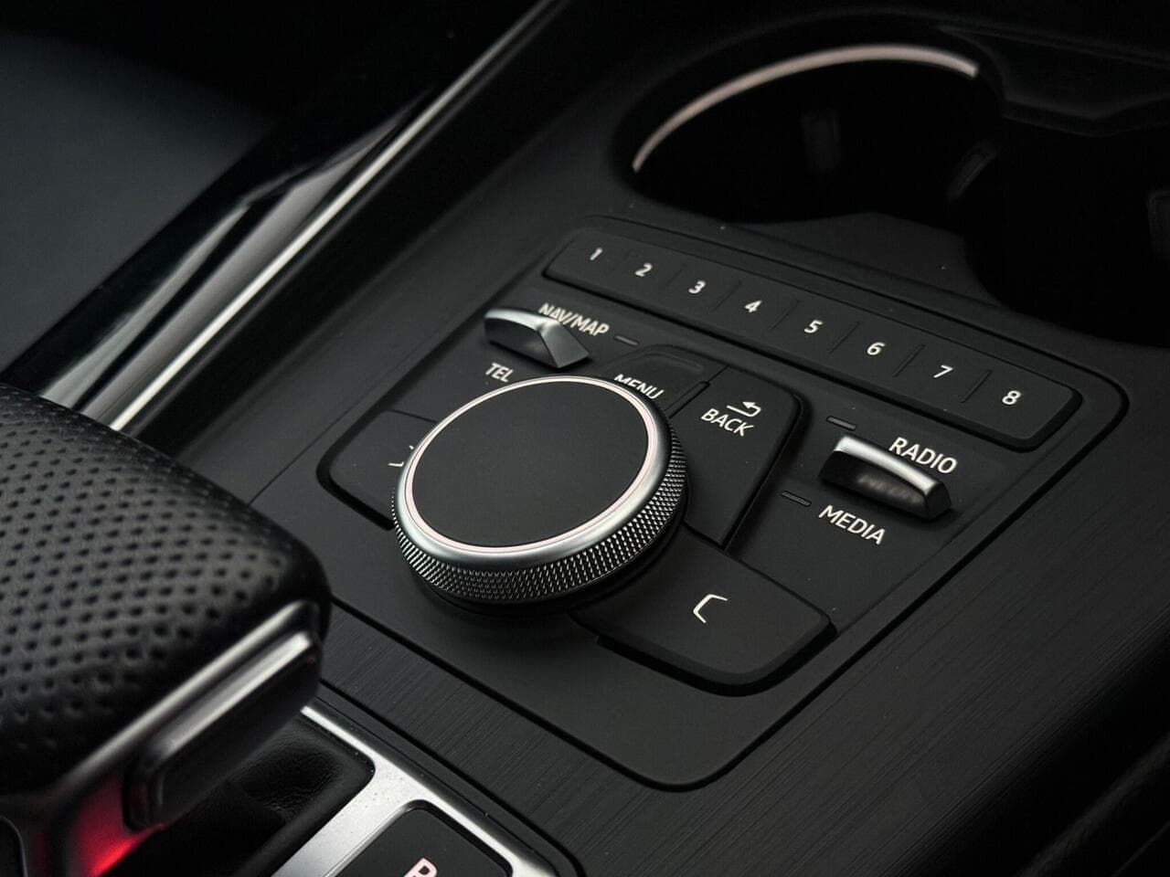 Audi A5 thumbnail Misc Controls