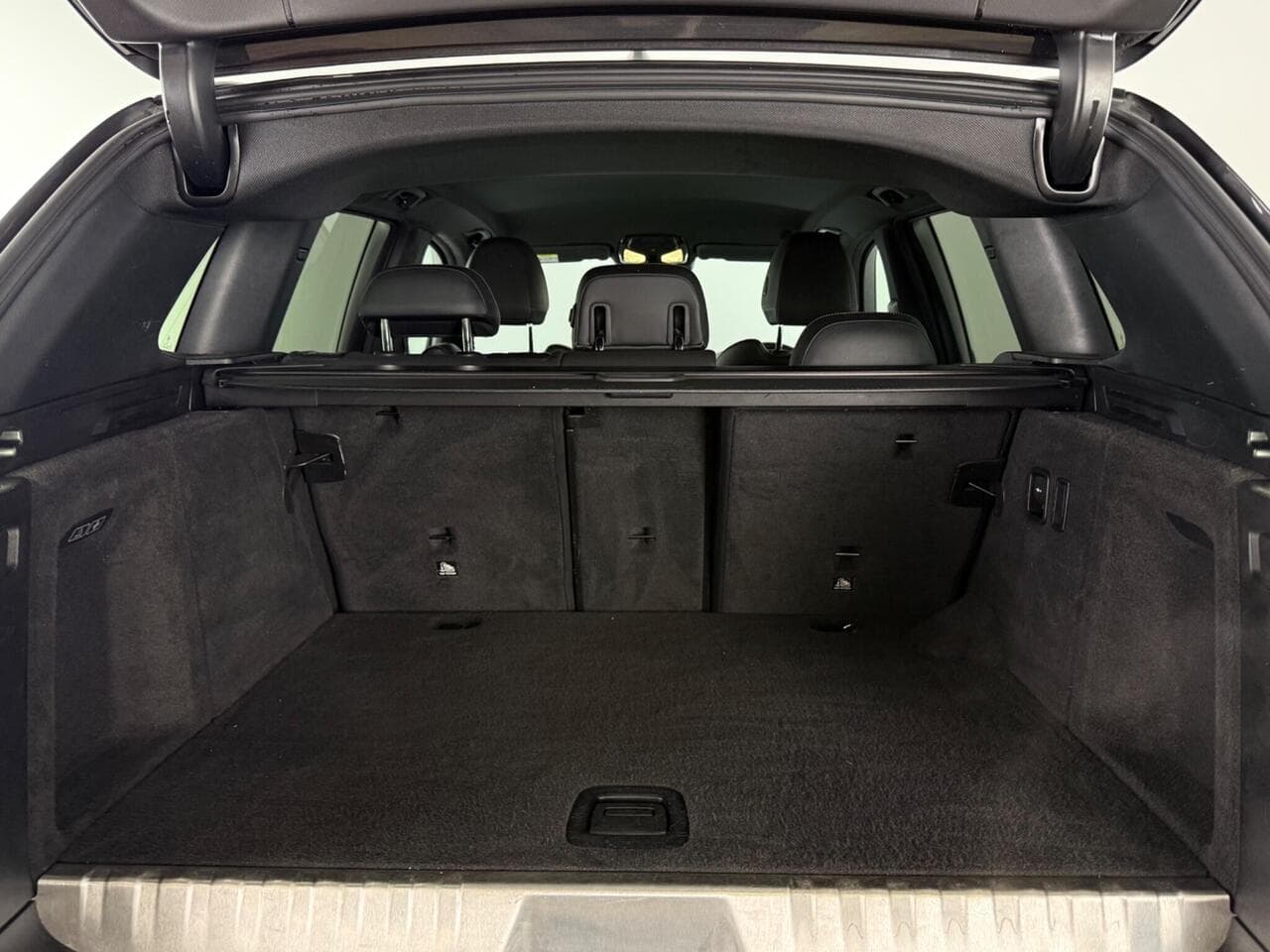 BMW X3 thumbnail Boot