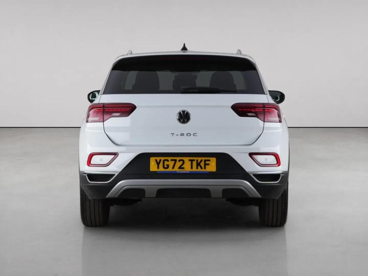 Volkswagen T-Roc thumbnail Rear
