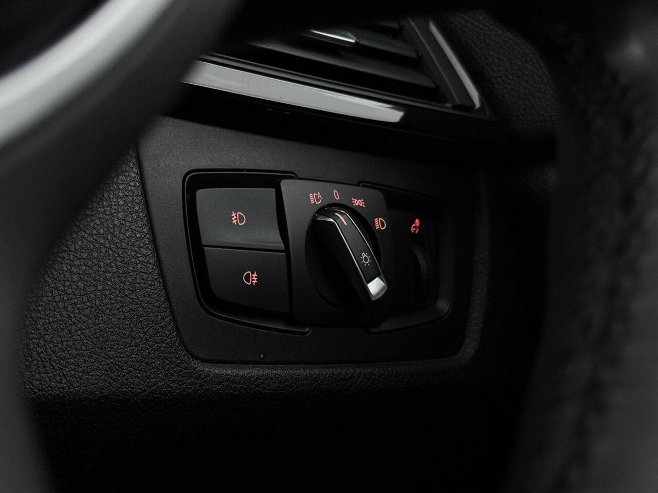 BMW 4 Series Gran Coupe thumbnail Misc Controls