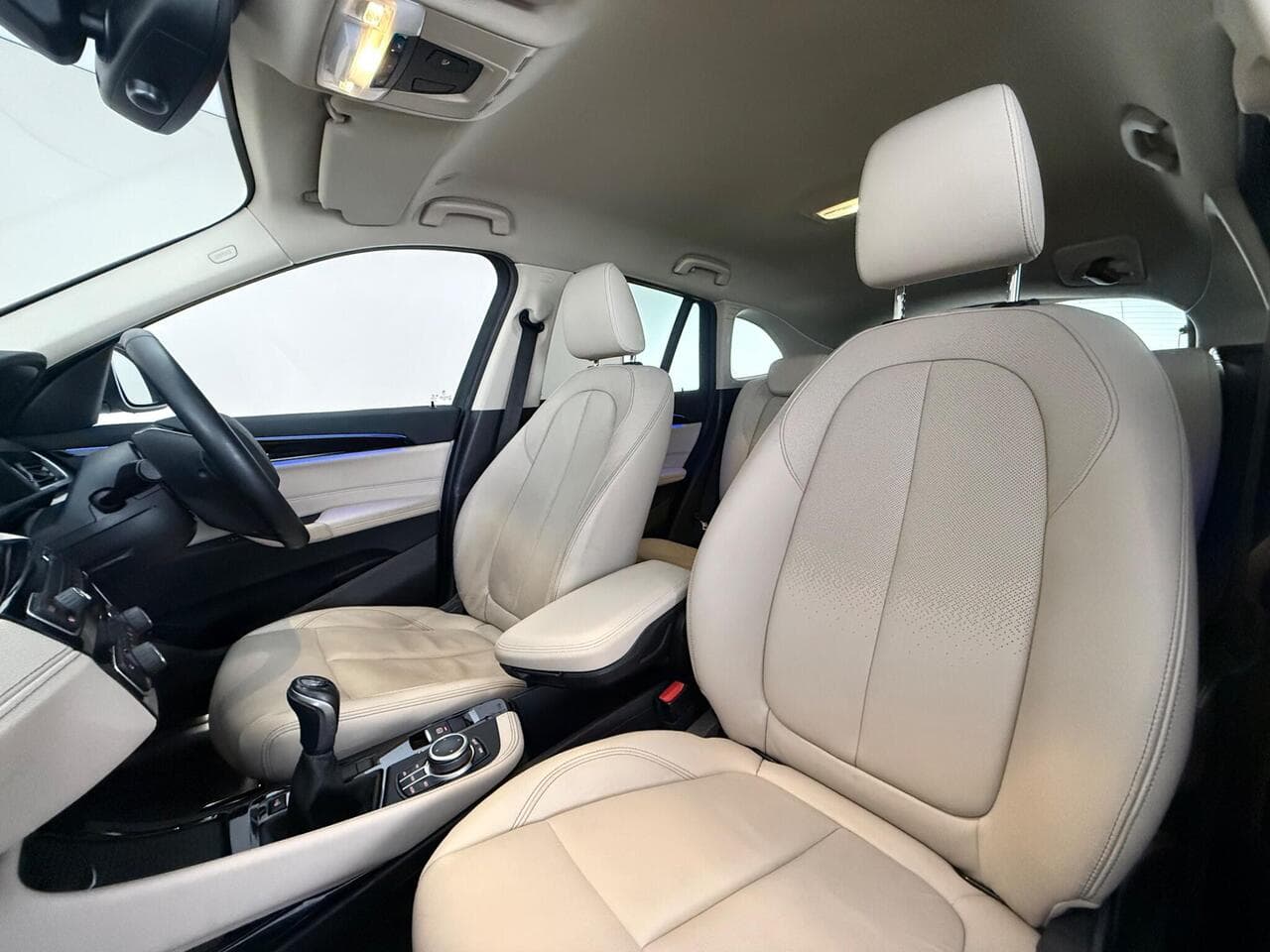 BMW X1 thumbnail Seat Front Passenger