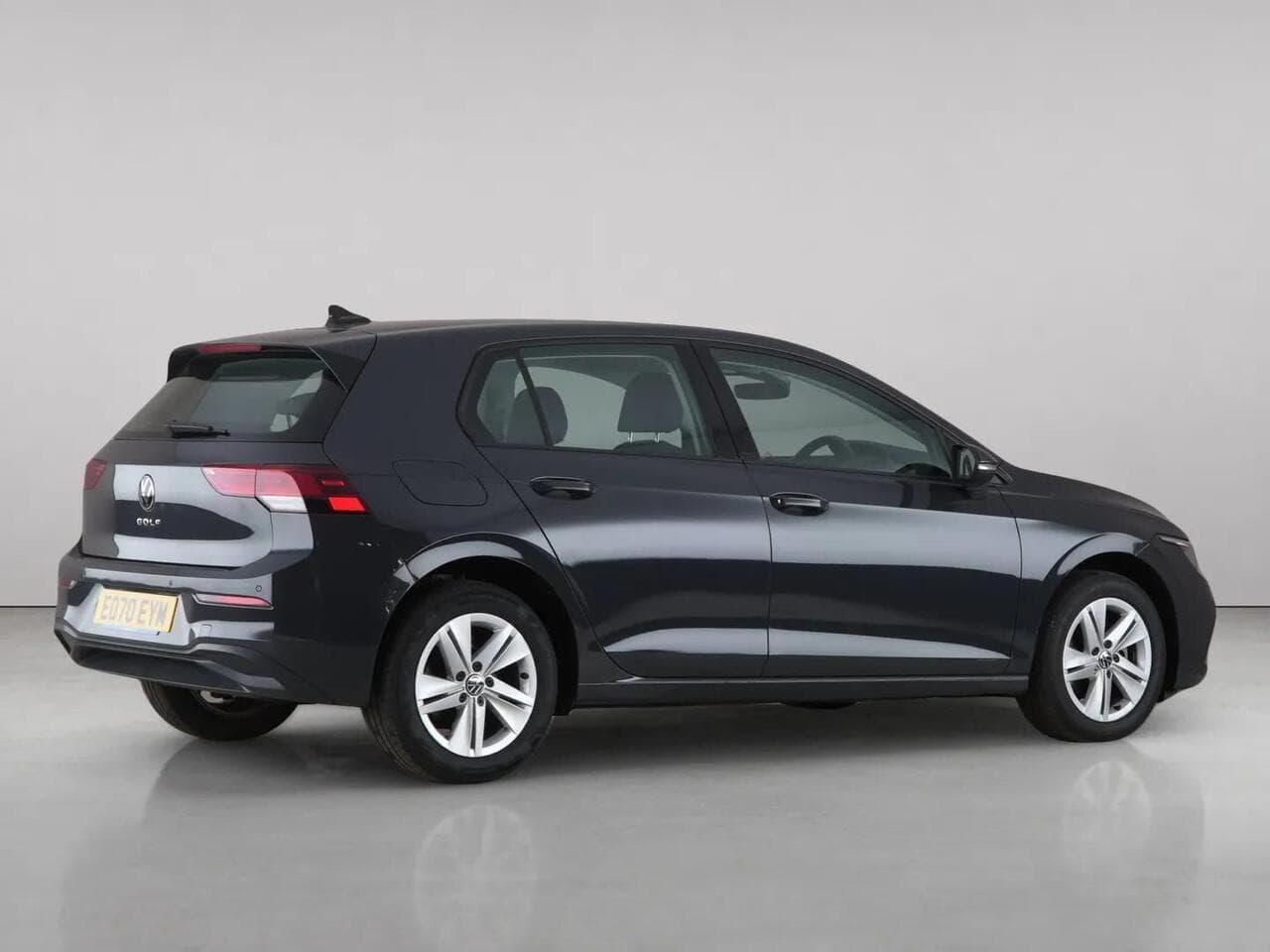 Volkswagen Golf thumbnail Side Right