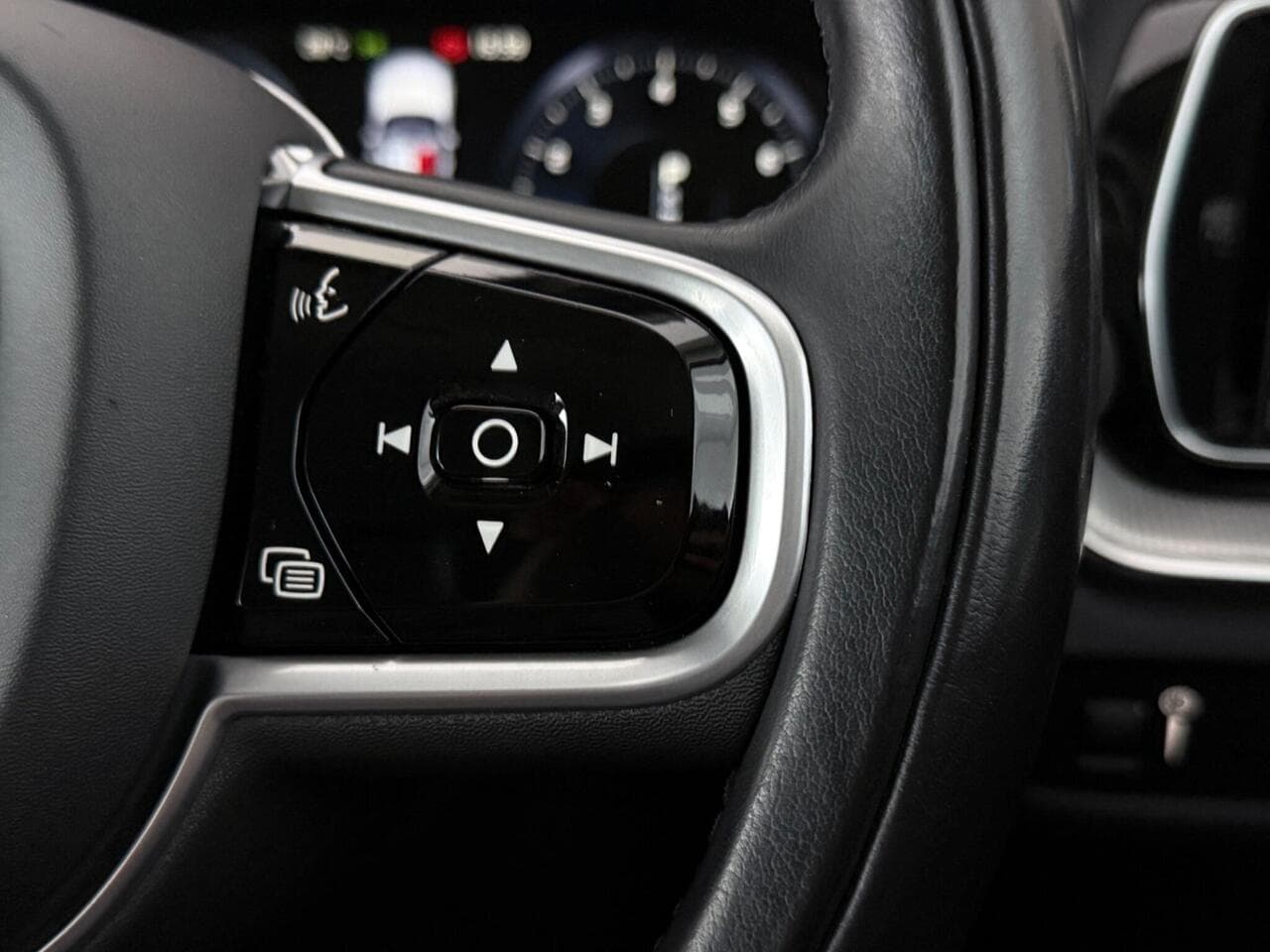 Volvo S60 thumbnail Misc Controls