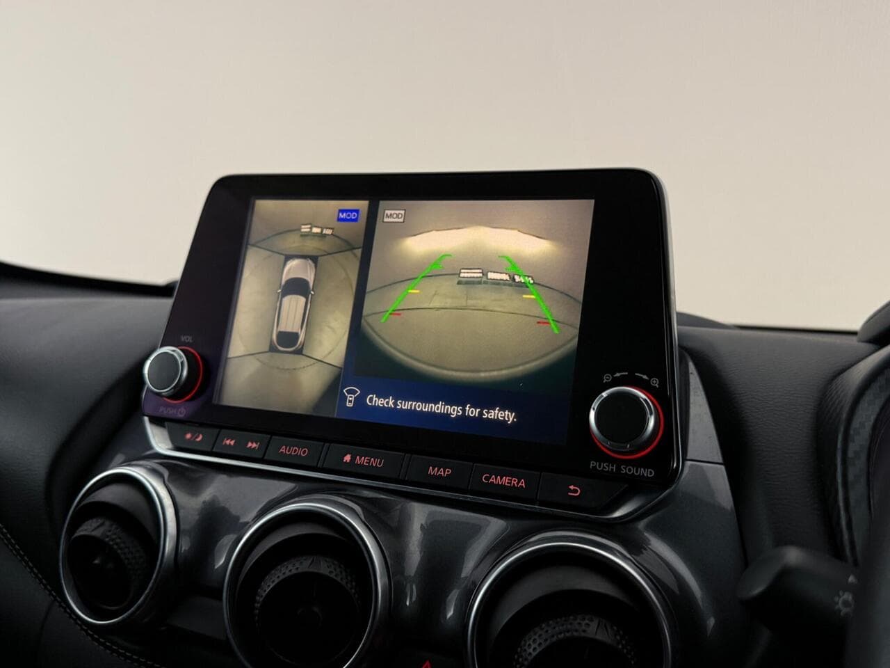 Nissan Juke thumbnail Infotainment System