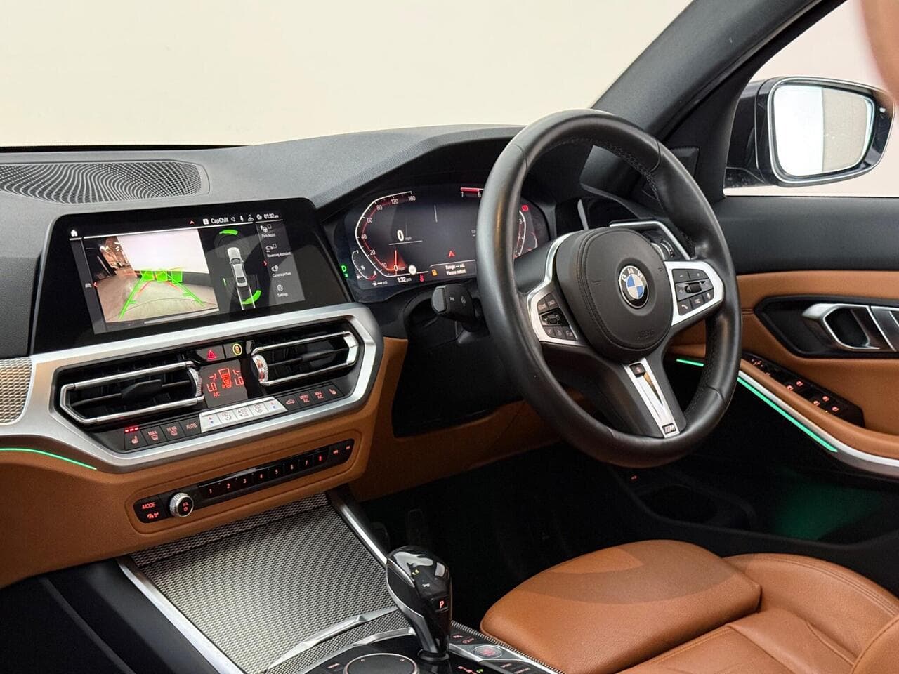 BMW 3 Series thumbnail Interior Front