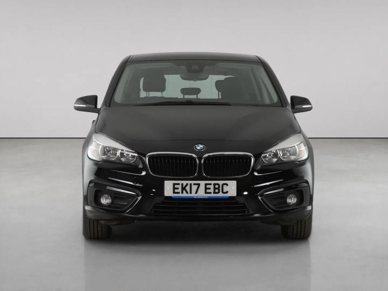 BMW 2 Series Active Tourer thumbnail Front