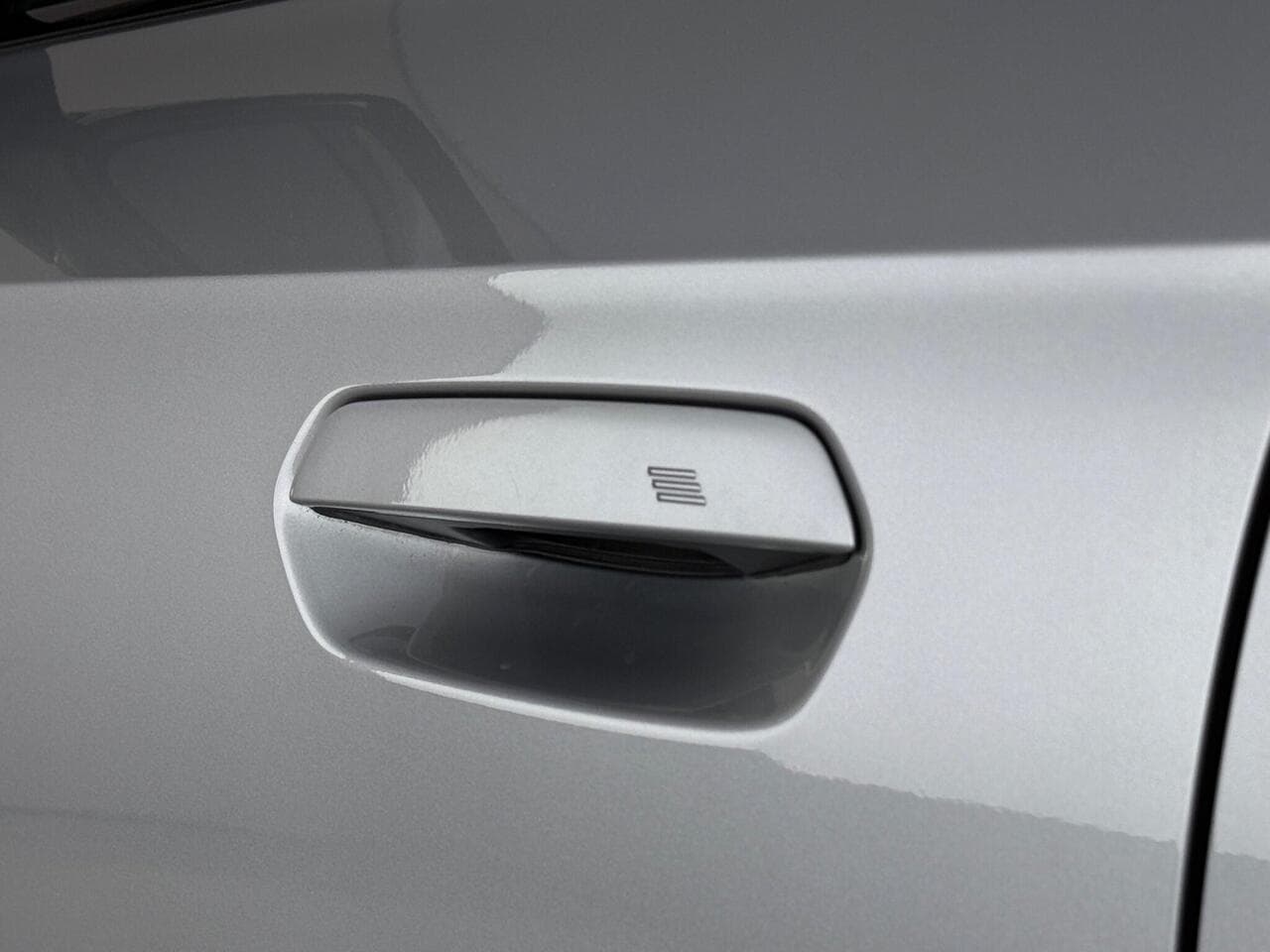 BMW iX1 thumbnail Misc Controls