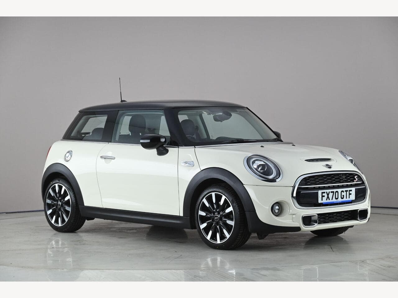 MINI Hatch - MINI Hatch 2.0 Cooper S Exclusive Steptronic Euro 6 (s/s) 3dr