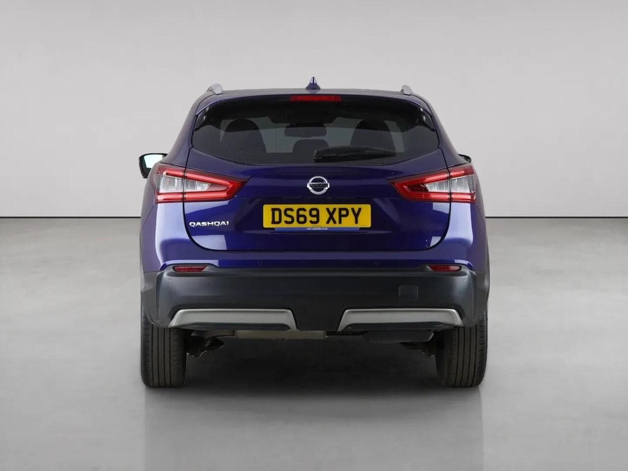 Nissan Qashqai thumbnail Rear