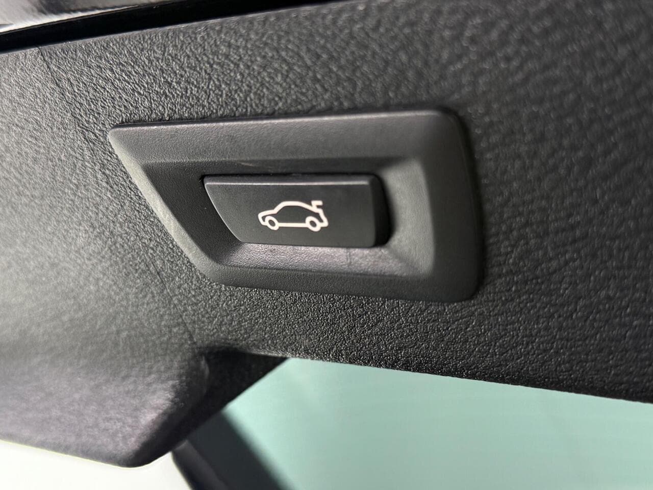 BMW X6 thumbnail Misc Controls