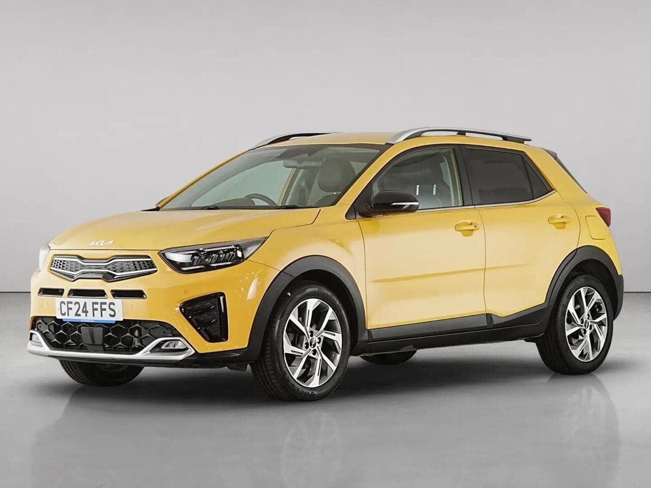 Kia Stonic thumbnail Front Left