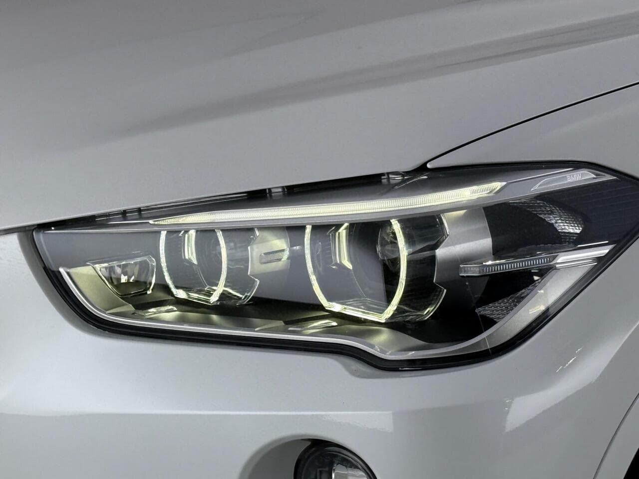 BMW X1 thumbnail Door Handle Exterior