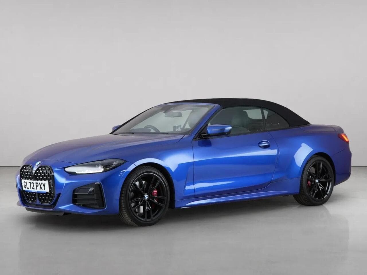 BMW 4 Series thumbnail Front Left