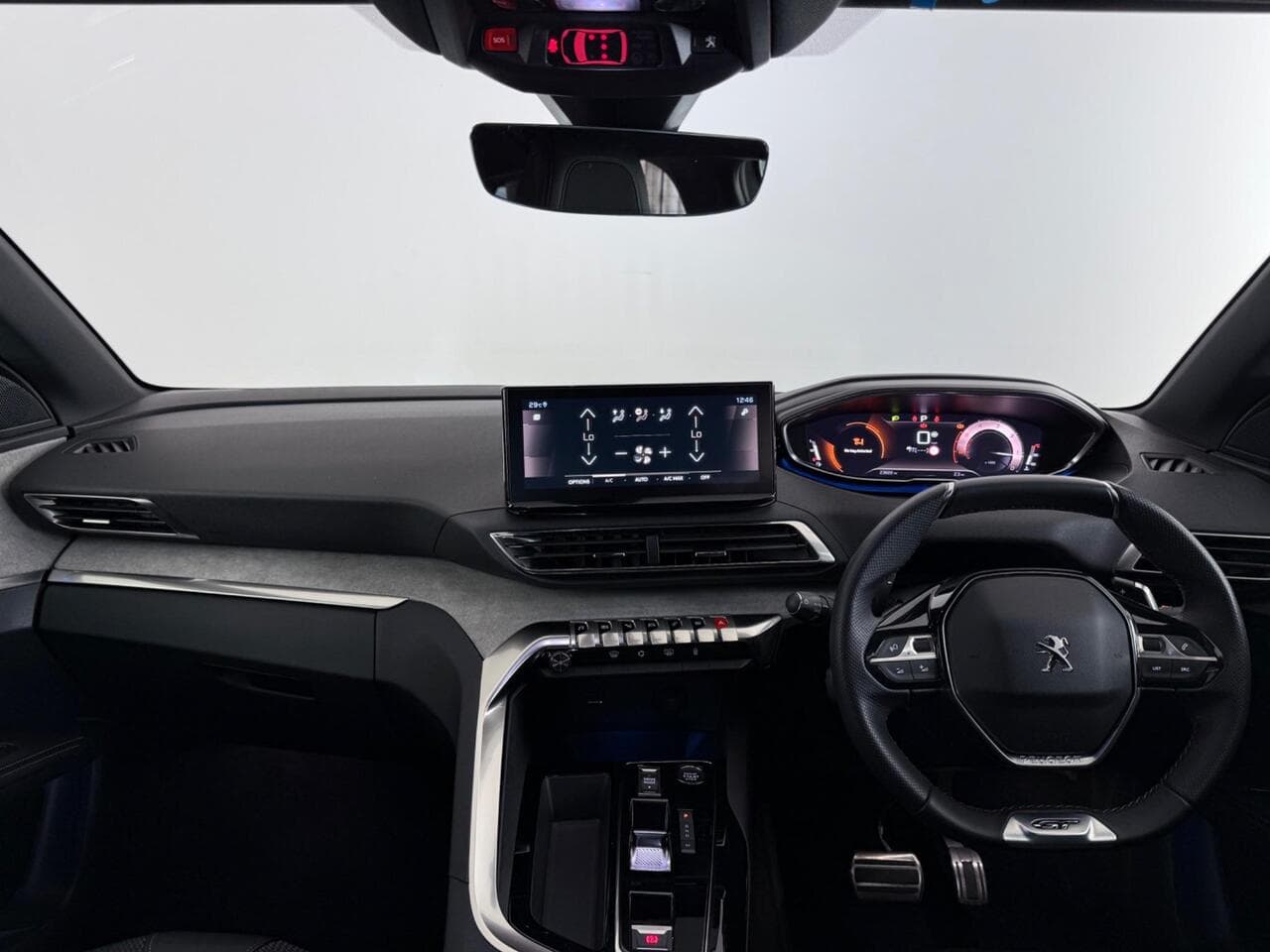 Peugeot 3008 thumbnail Interior Front