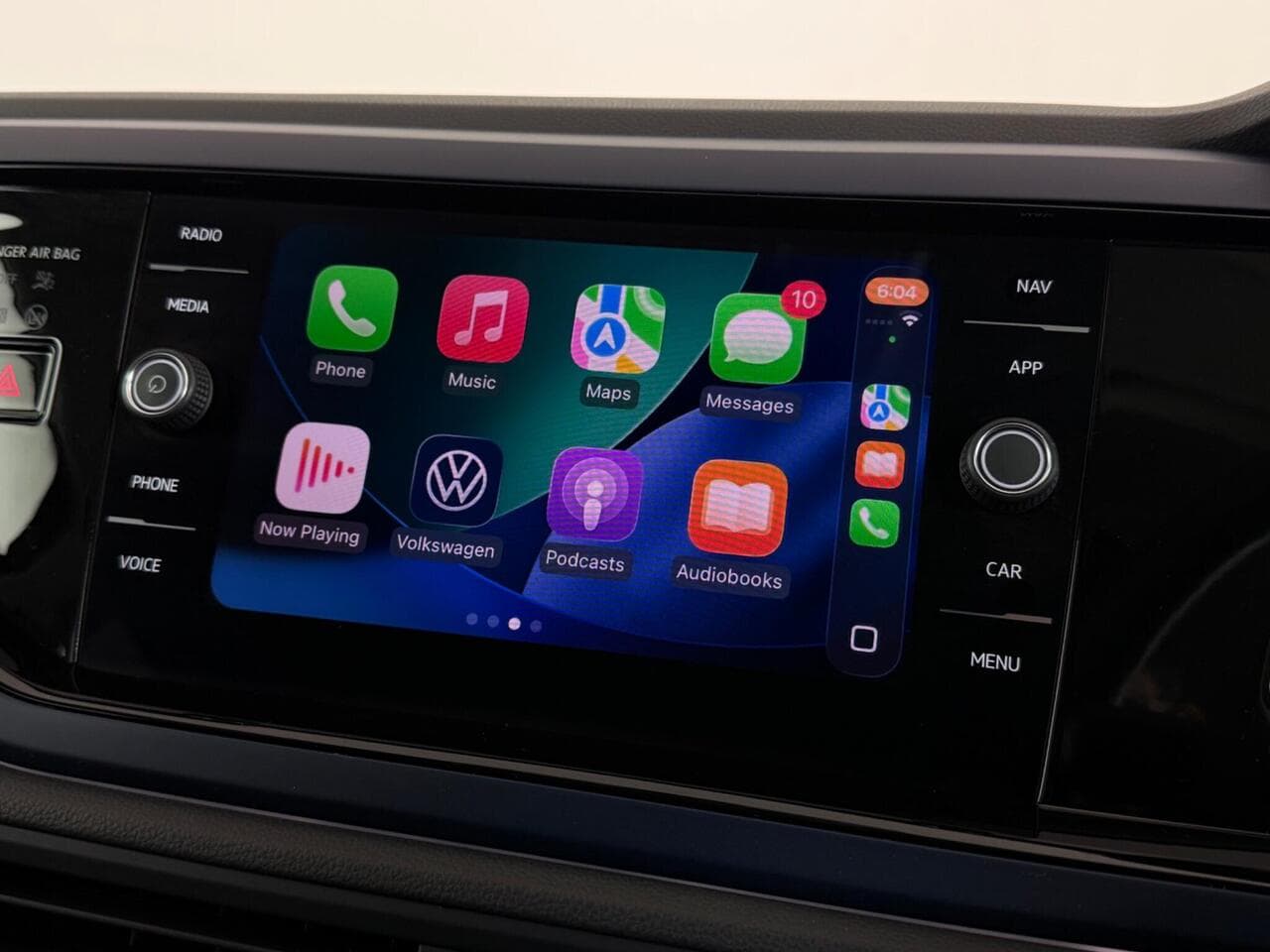 Volkswagen Polo thumbnail Infotainment System