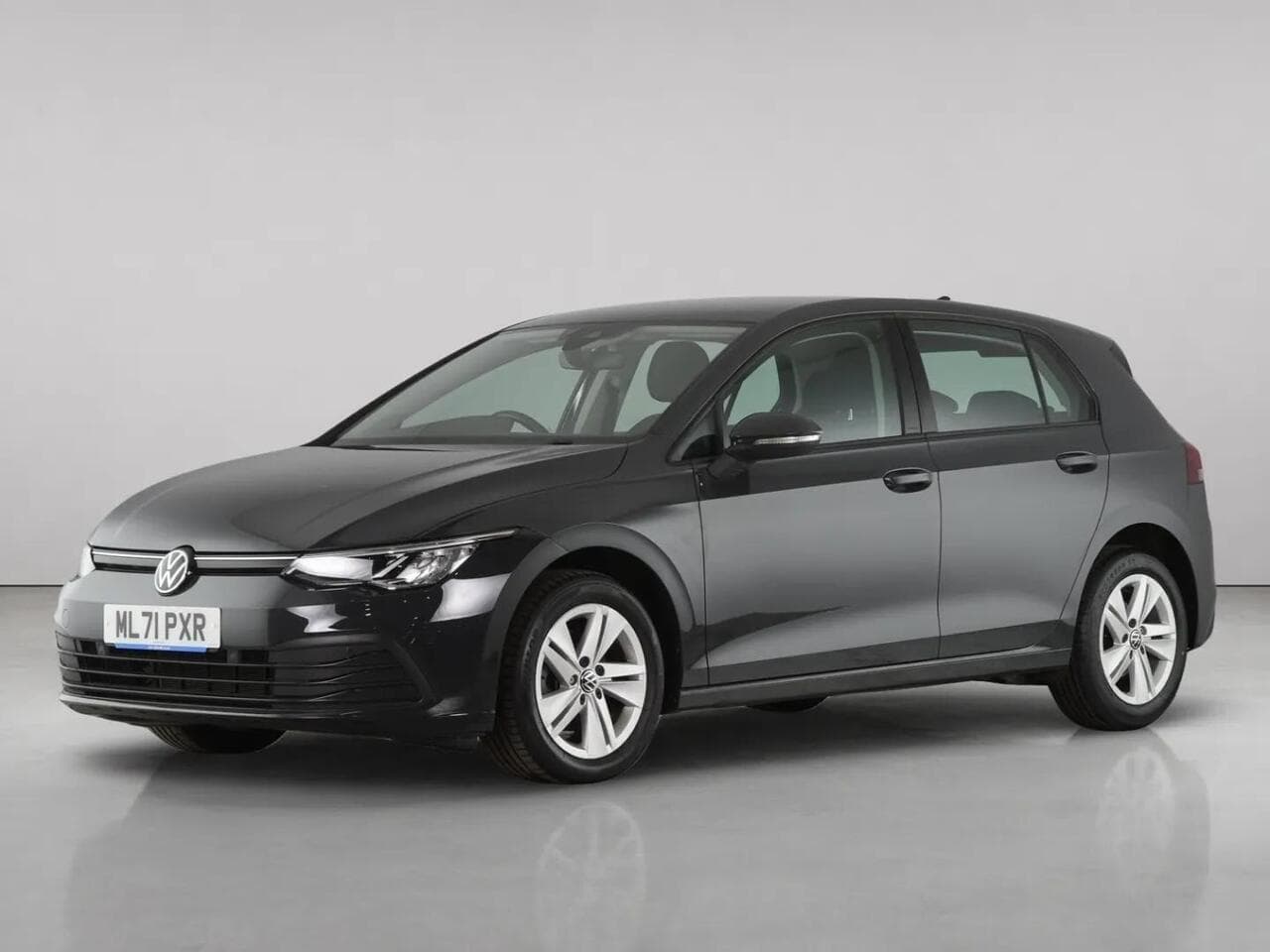 Volkswagen Golf thumbnail Front Left