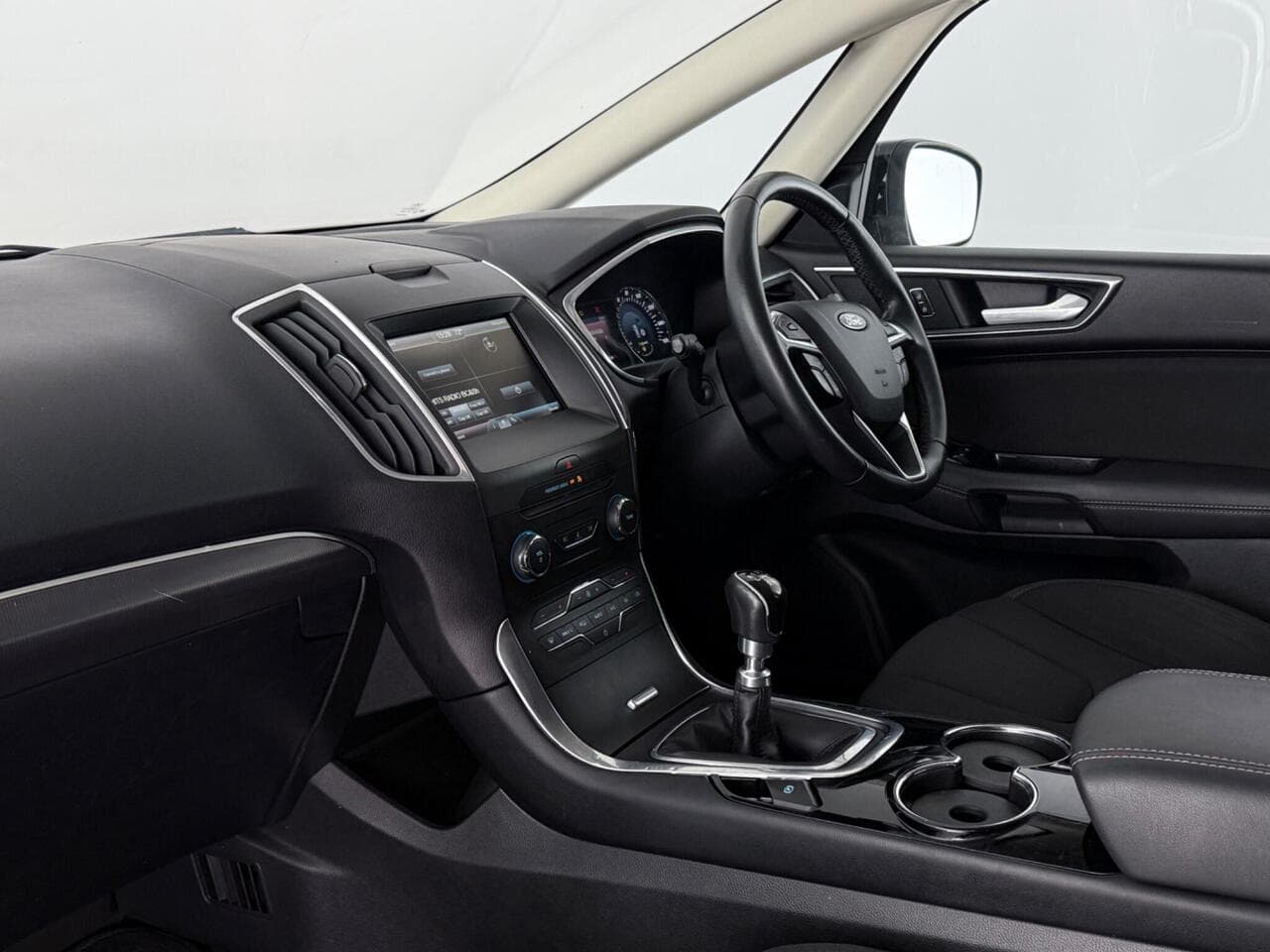 Ford S-Max thumbnail Interior Front