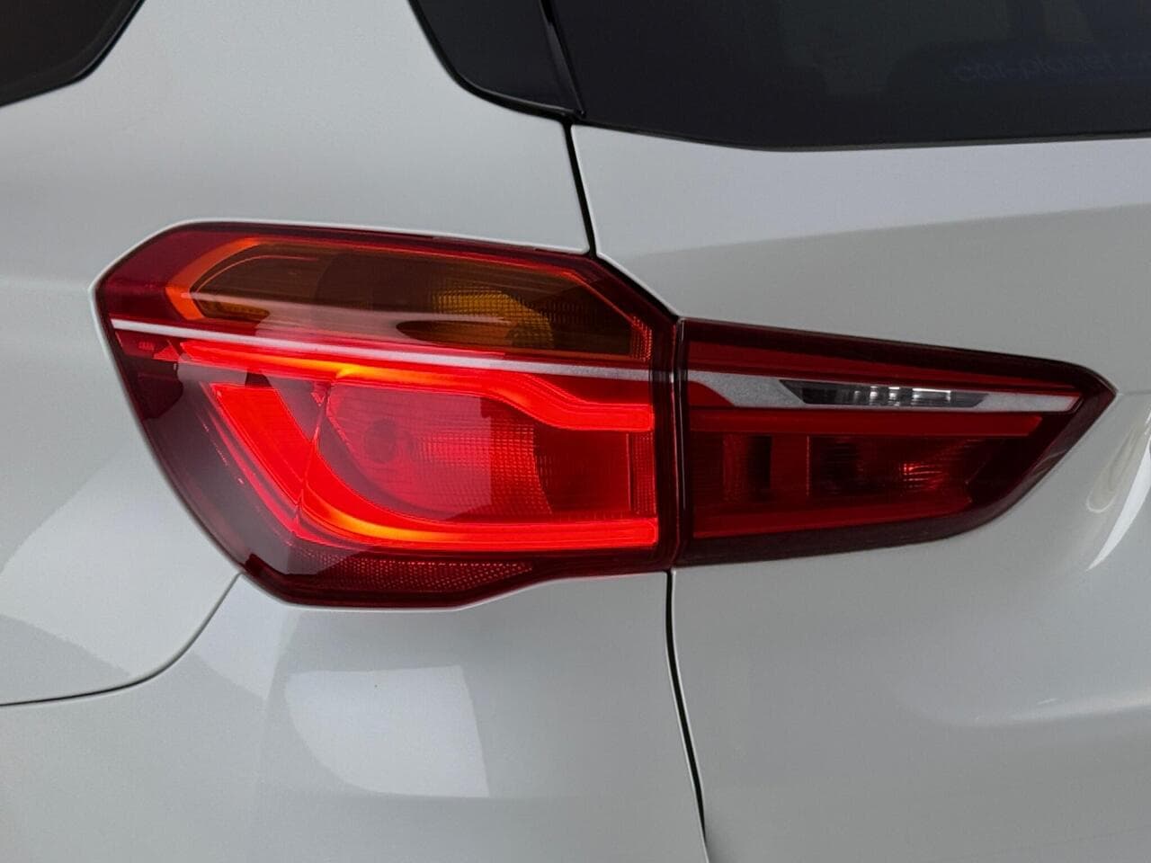 BMW X1 thumbnail Lights Rear