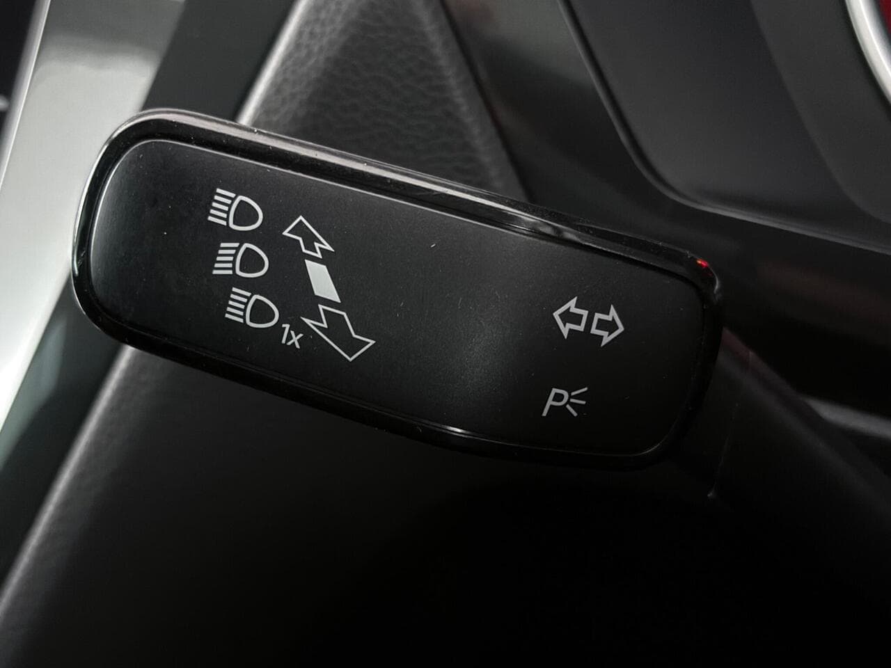 Volkswagen Tiguan thumbnail Misc Controls