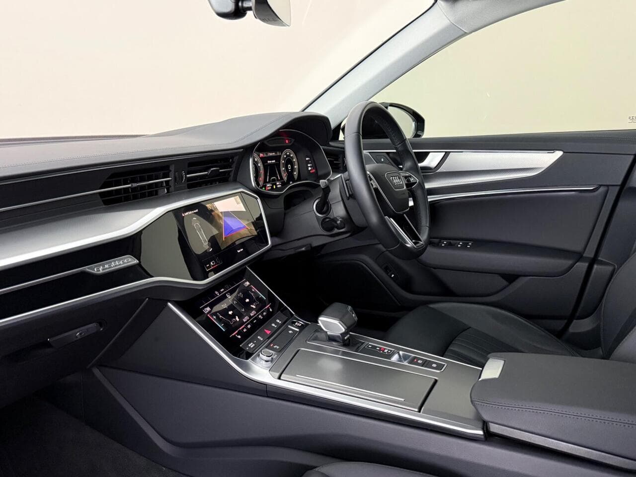 Audi A6 Saloon thumbnail Interior Front