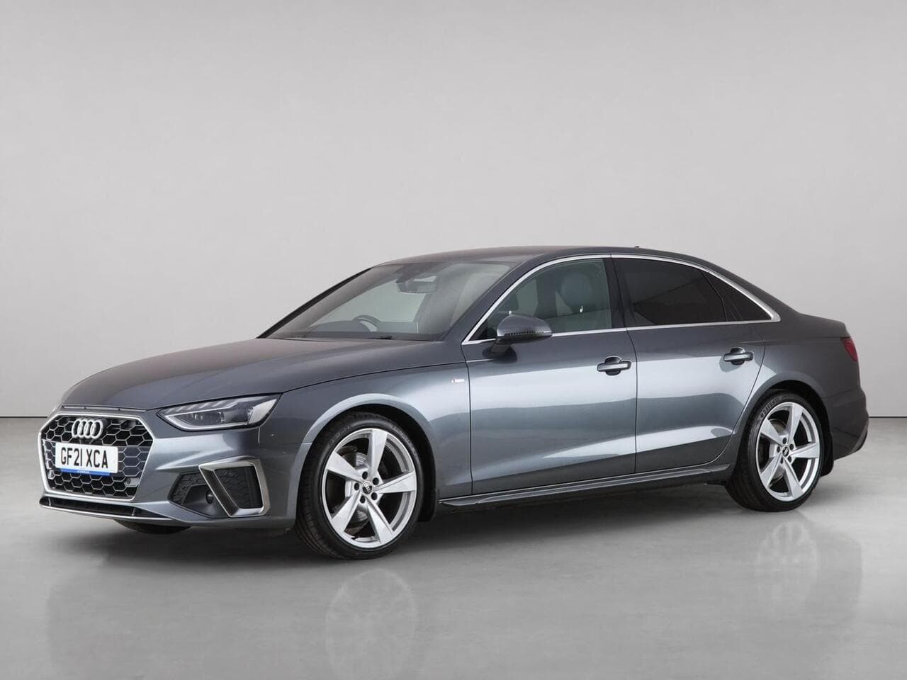 Audi A4 thumbnail Front Left