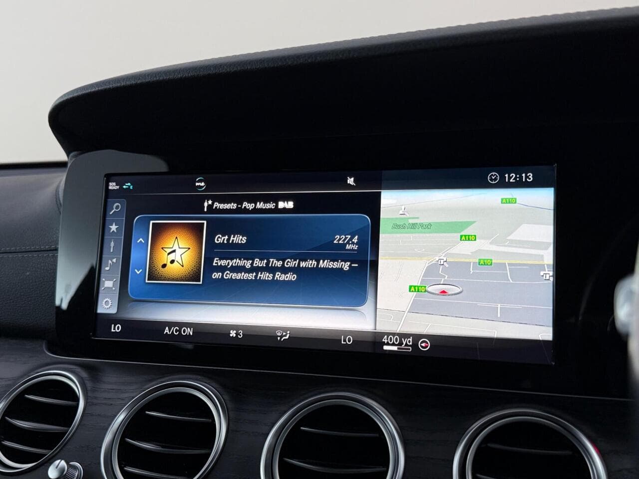 Mercedes-Benz E Class thumbnail Infotainment System