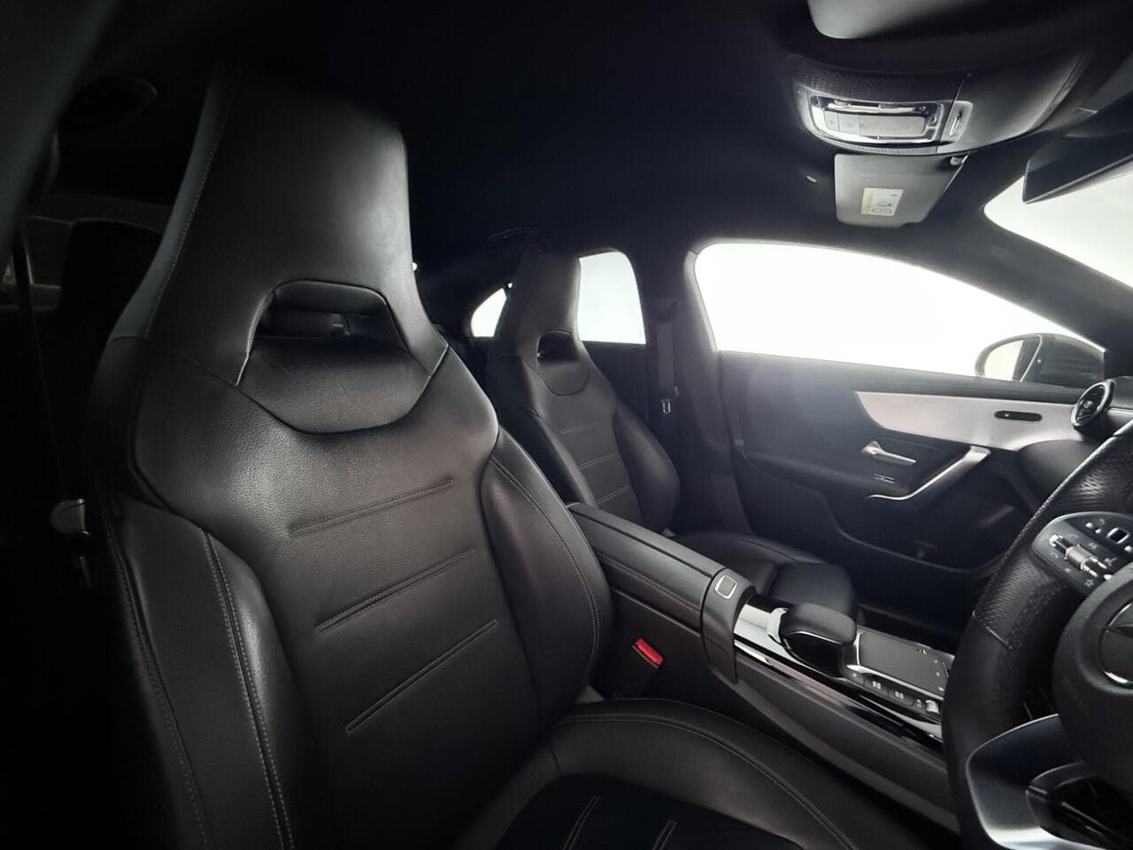 Mercedes-Benz CLA thumbnail Seat Driver