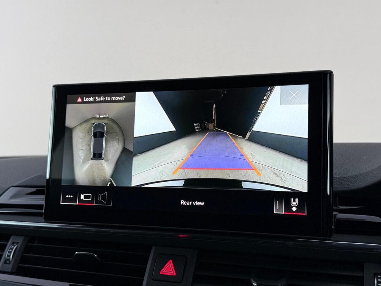 Audi A5 thumbnail Infotainment System
