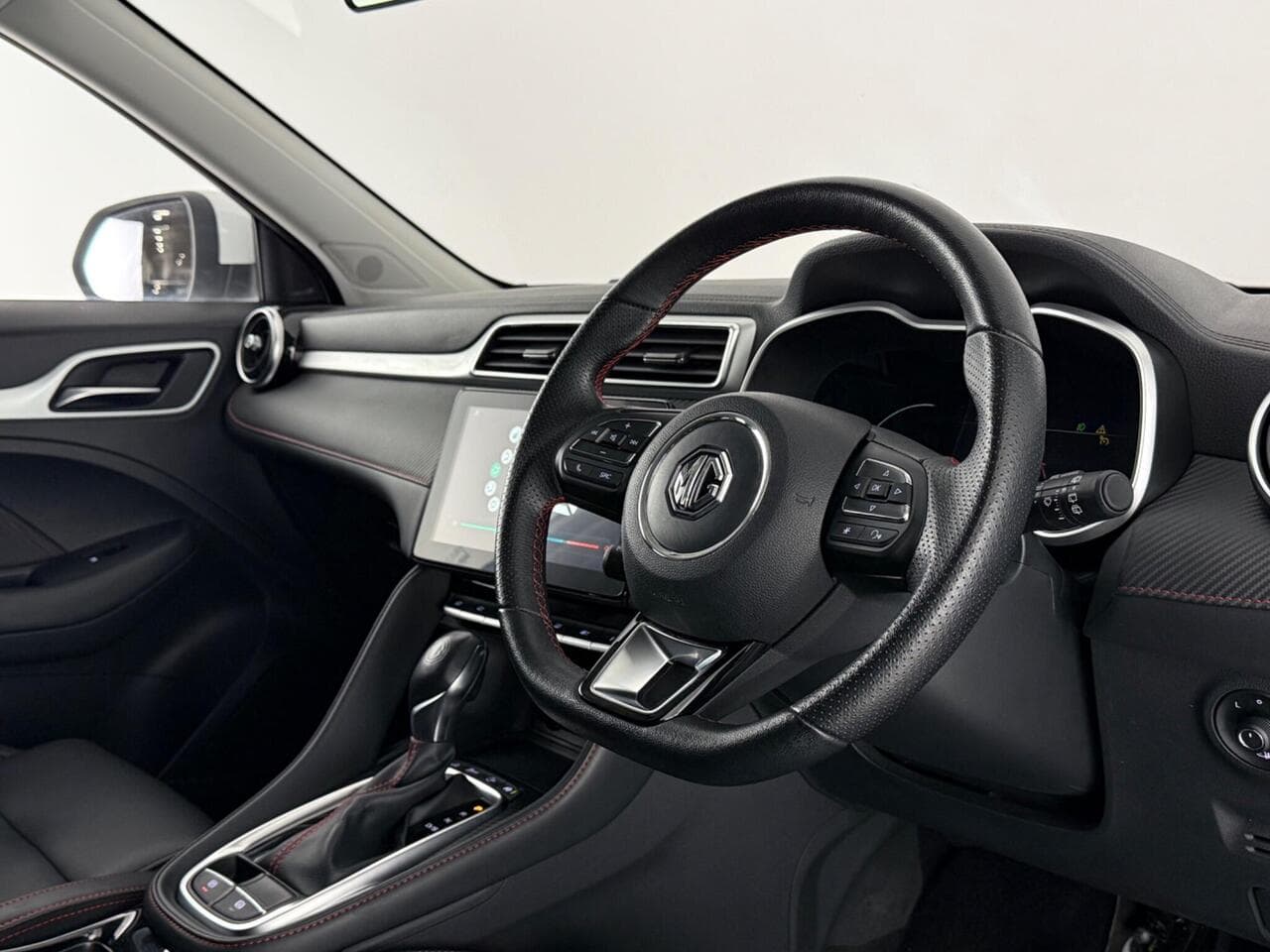 MG MG ZS thumbnail Interior Front