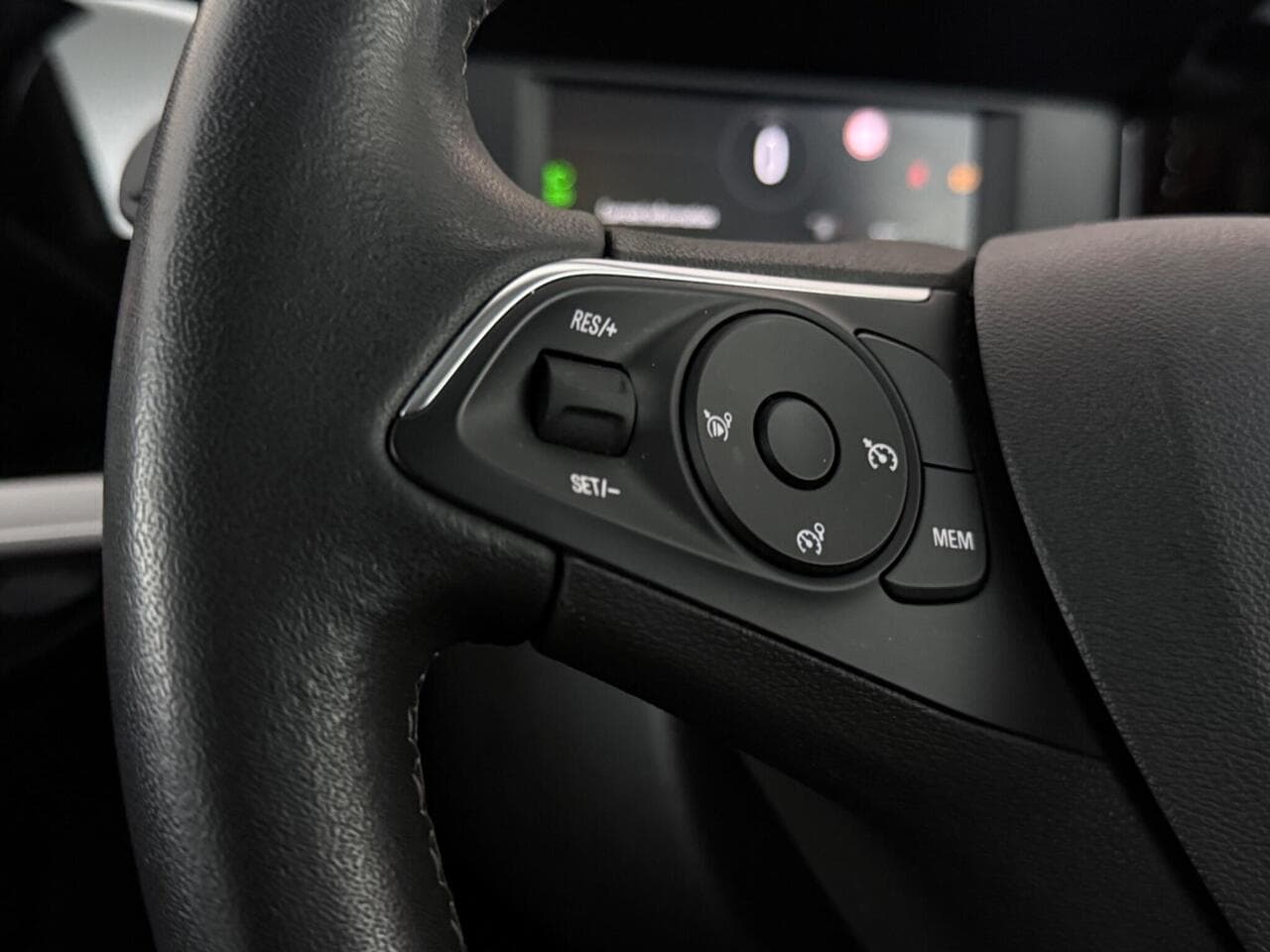 Vauxhall Mokka thumbnail Misc Controls